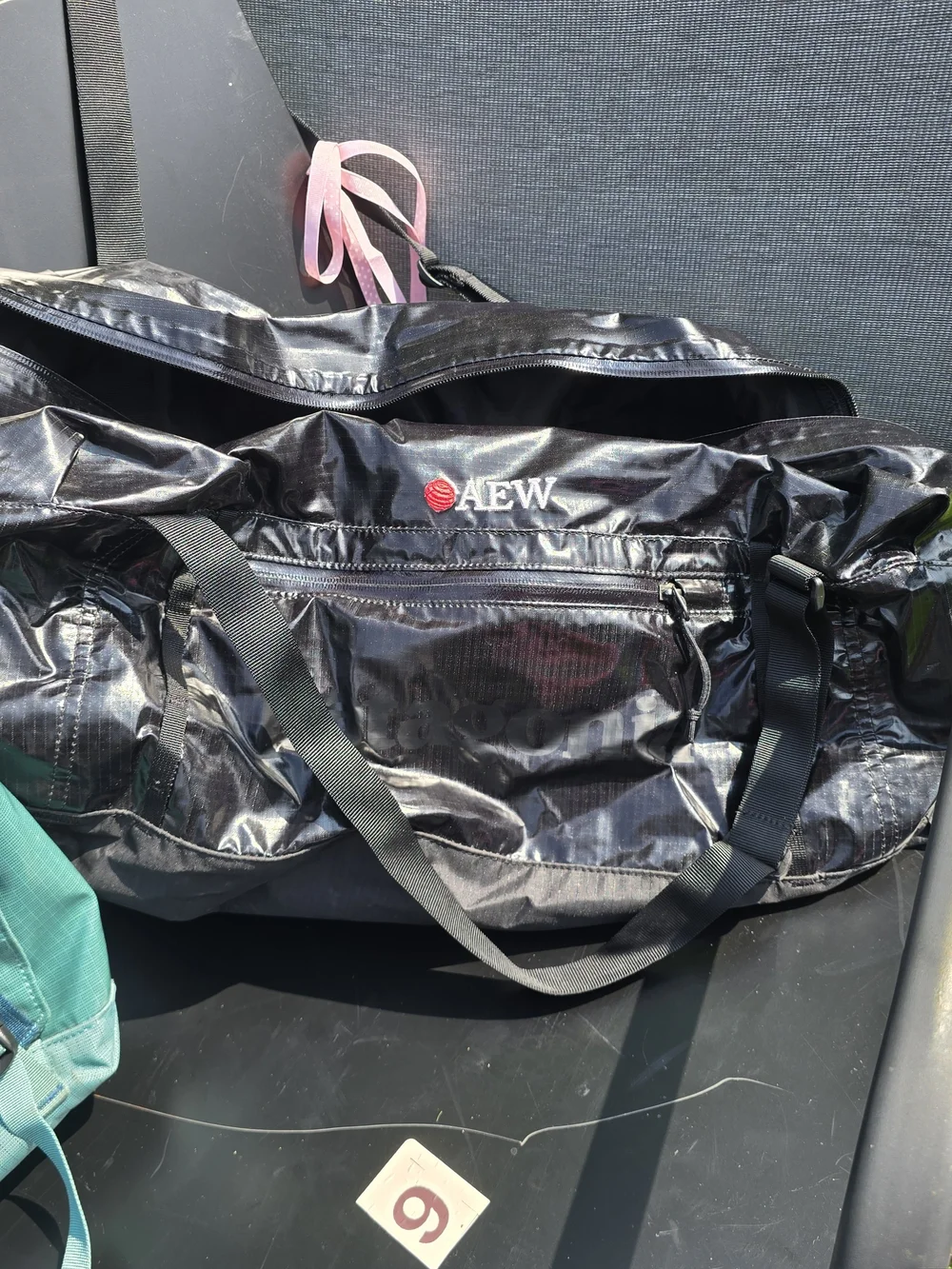Patagonia Glossy MLC45 With Glossy Black hole Duffel Bundle